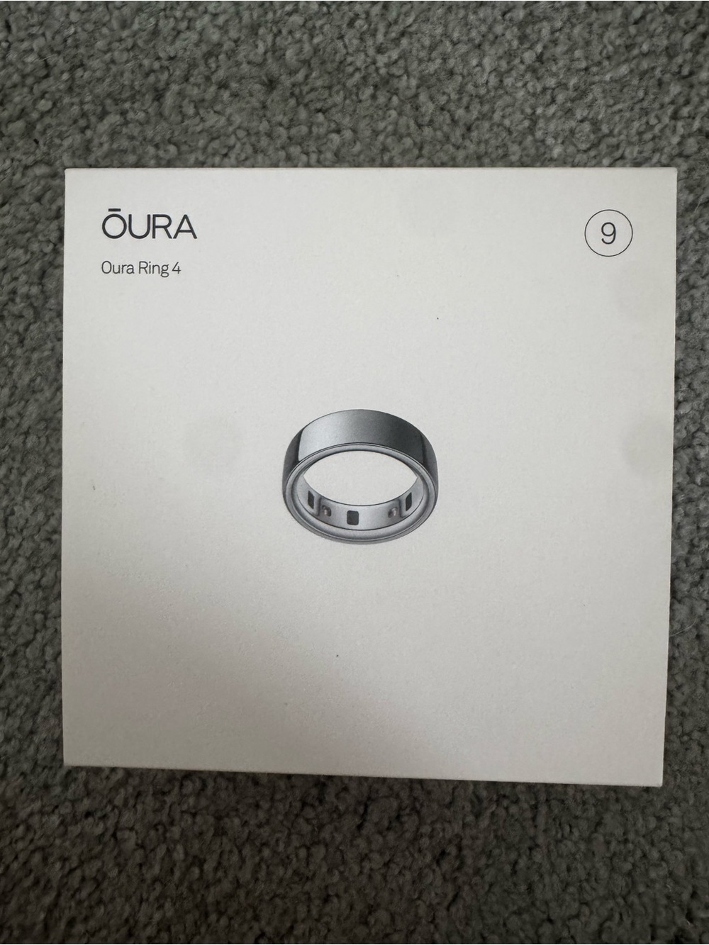 Oura Ring 4 - silver, size 9, full set